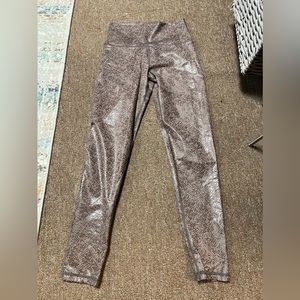 Offline by Aerie Legging’s 7/8 Size 9 Pink Print